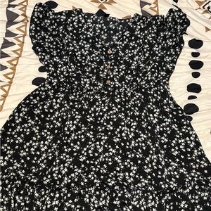 SHEIN Black and White Floral Dress